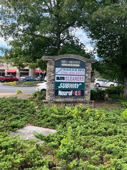 More Photos Of Shops at North Point, Alpharetta Freestanding For Lease
