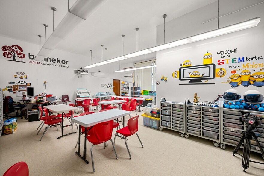 More Photos Of 21 Notre Dame Ave, Cambridge Unknown For Lease