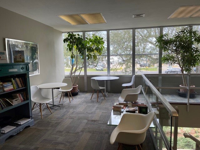 More Photos Of 6554 Florida Blvd, Baton Rouge Office For Lease