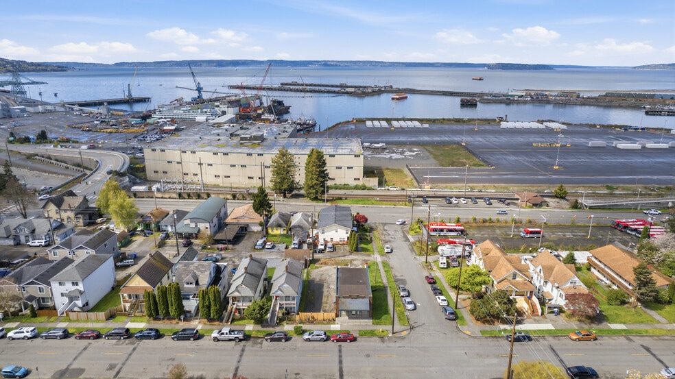 More Photos Of 2602 Grand Ave, Everett Office For Sale