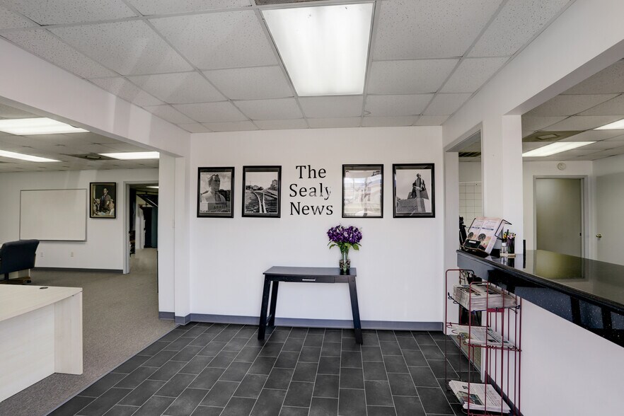 More Photos Of 193 Schmidt Rd, Sealy Freestanding For Sale