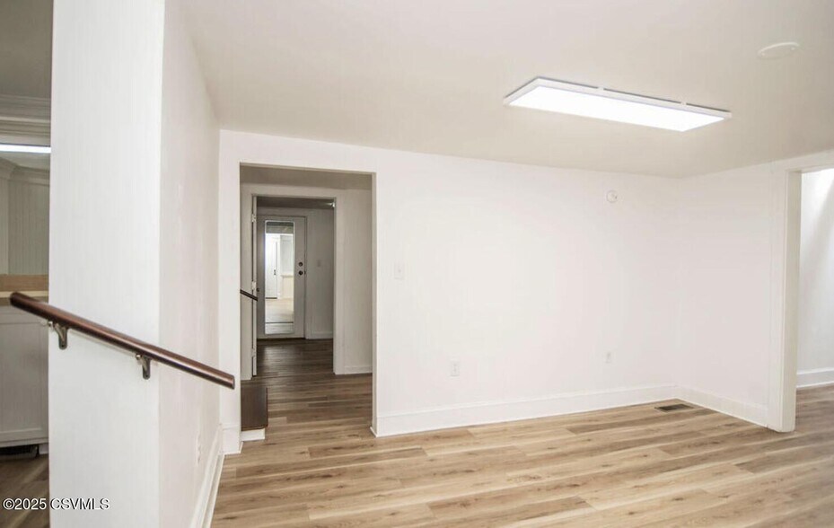 More Photos Of 30-32 N 2nd St, Lewisburg Storefront Retail Residential For Lease