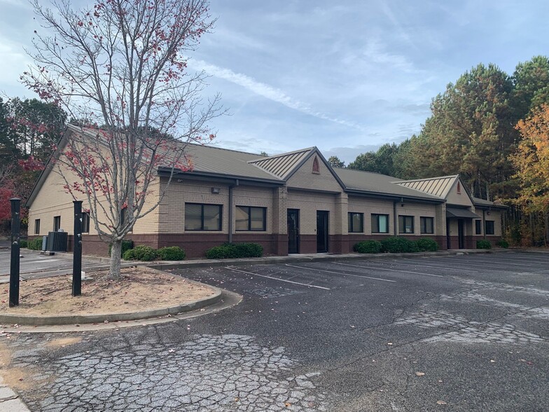 Primary Photo Of 3030 McEver Rd, Gainesville Office For Lease