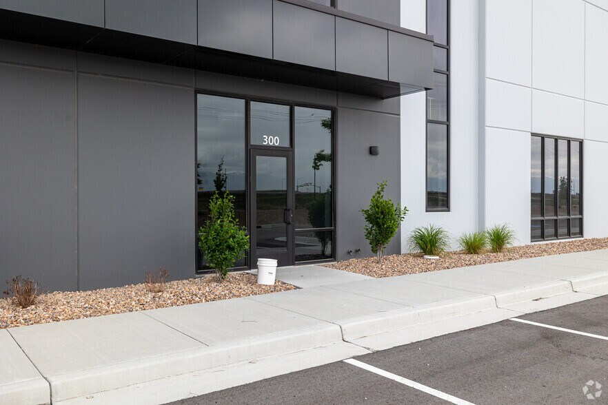 More Photos Of 6075 W SR-201 S, West Valley City Unknown For Lease