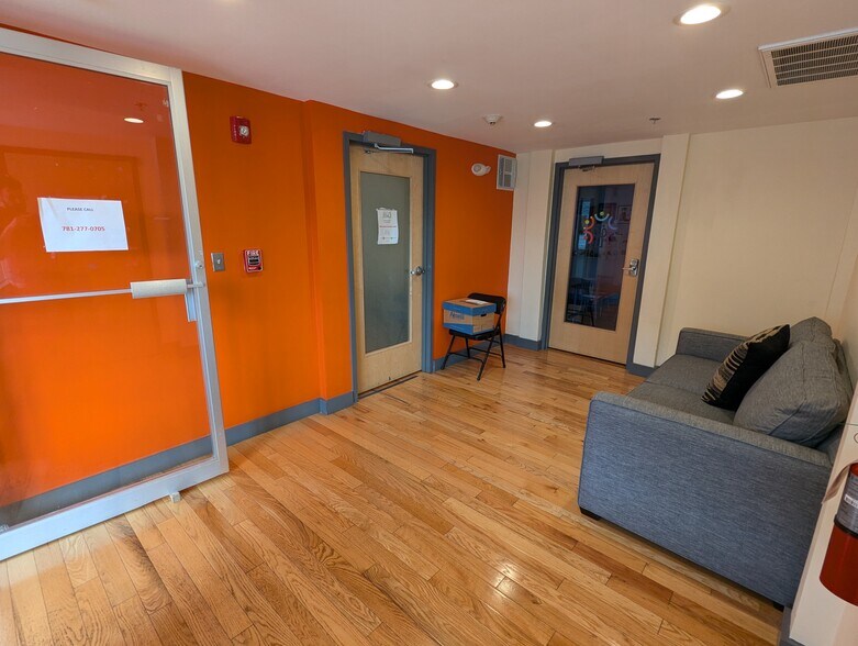 More Photos Of 18 Shepard St, Brighton Coworking Space