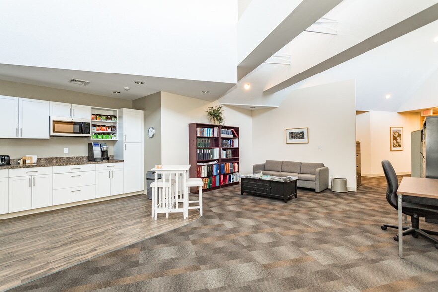 More Photos Of 72 River Park, Needham Office For Lease