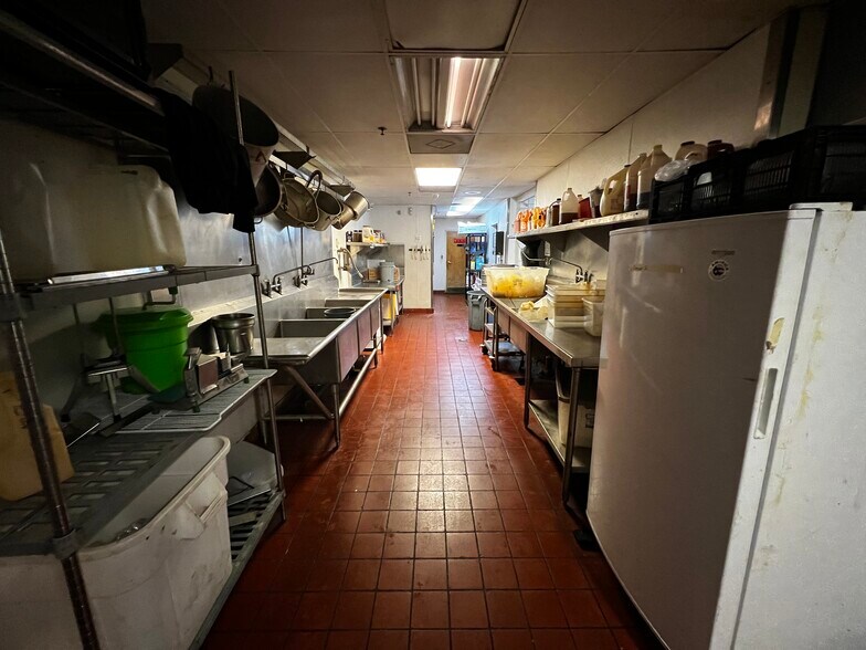 More Photos Of 2310 Sanders Rd, Conway Restaurant For Lease