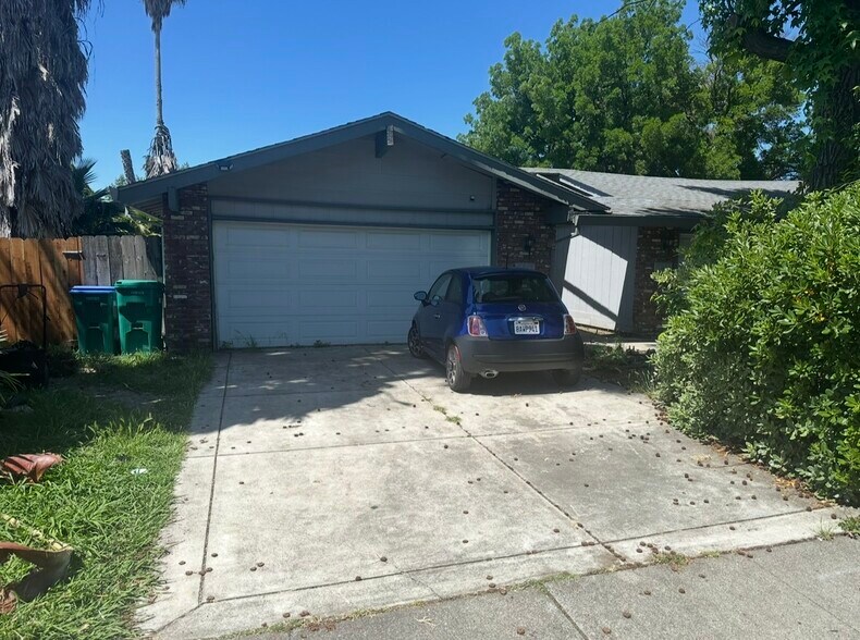 More Photos Of 6215 Morgan Pl, Stockton Multifamily For Sale
