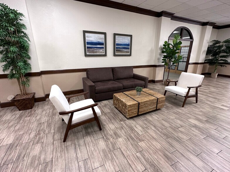 More Photos Of 1900 S Harbor City Blvd, Melbourne Office For Lease