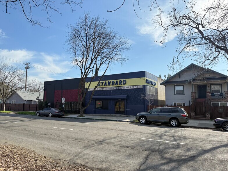 More Photos Of 2416 X St, Sacramento Warehouse For Sale