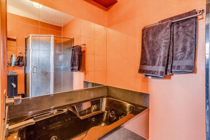 More Photos Of 116 E Pine Ave, El Dorado Apartments For Sale