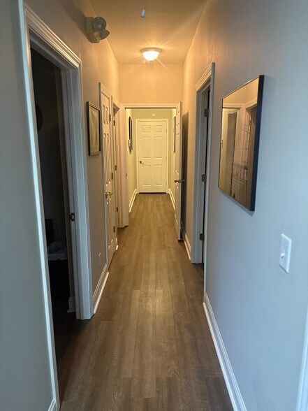 More Photos Of 107 Colony Park Dr, Cumming Office For Lease