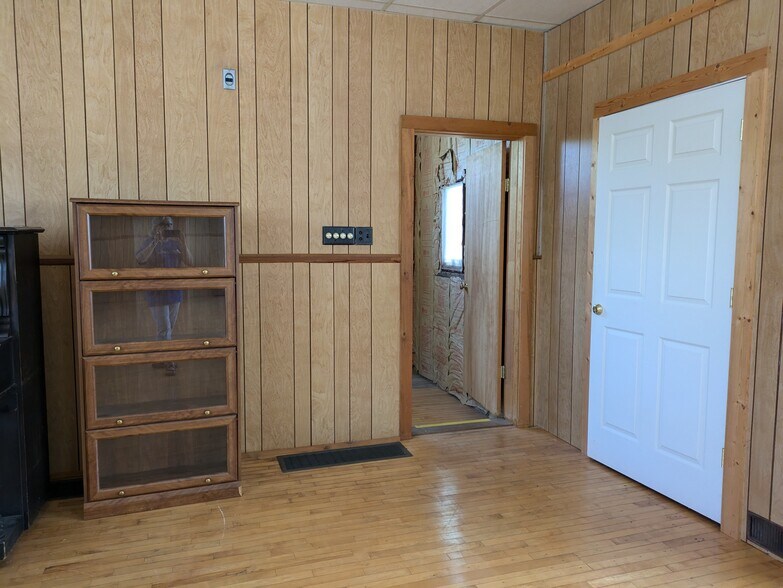 More Photos Of 12520 State St, Atlanta Hotel For Sale