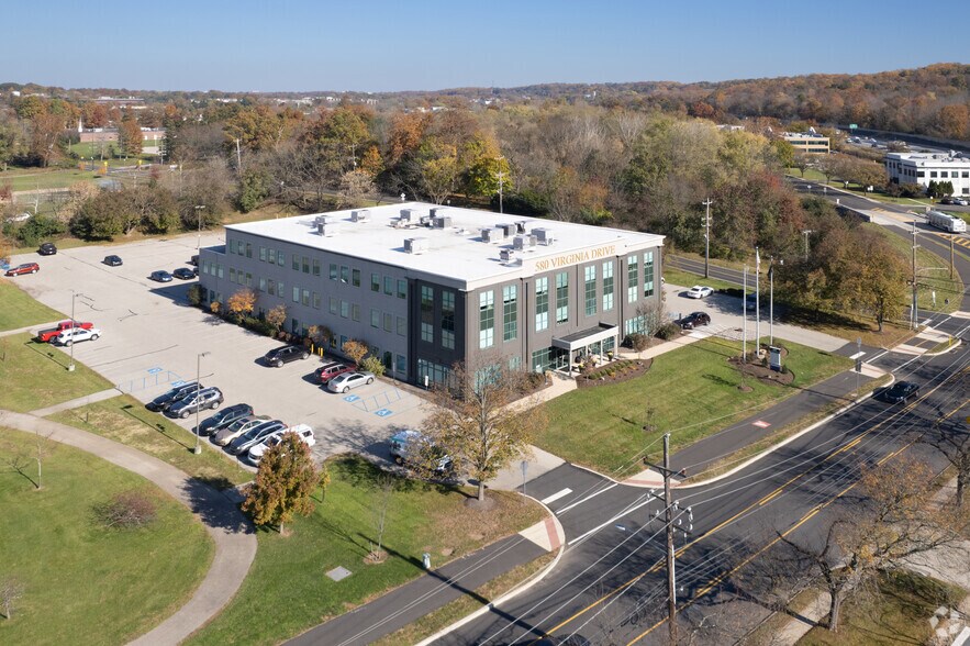 More Photos Of 580 Virginia Dr, Fort Washington Office For Lease