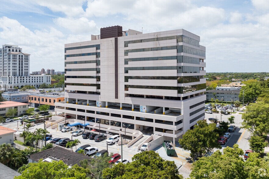 More Photos Of 999 PONCE DE LEON Blvd, Coral Gables Medical For Lease