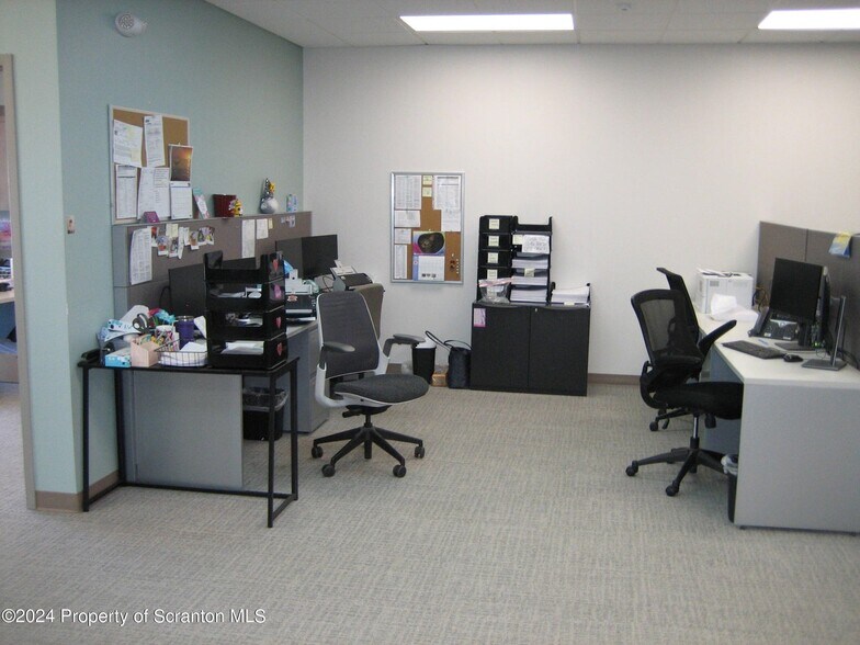 More Photos Of 316 Main St, Dickson City Medical For Sale