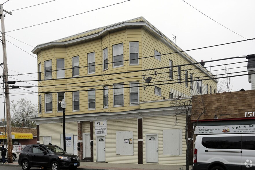 More Photos Of 1507-1529 Stratford Ave, Bridgeport Storefront Retail Residential For Lease