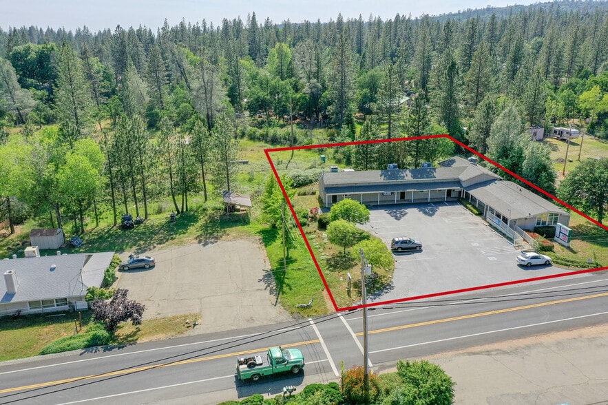 More Photos Of 16850 Willow Glen Rd, Brownsville Storefront Retail Office For Sale