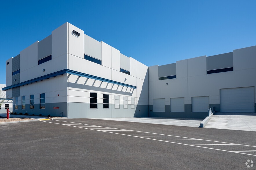 More Photos Of 3780 E Dale Ave, Henderson Warehouse For Sale