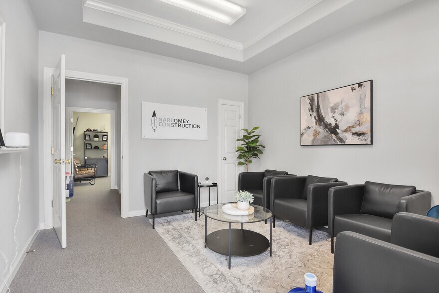 More Photos Of 38089 Post Office Rd, Prairieville Office For Lease