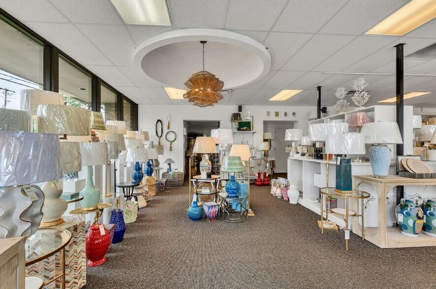 More Photos Of 280 White Bridge Pike, Nashville Freestanding For Lease