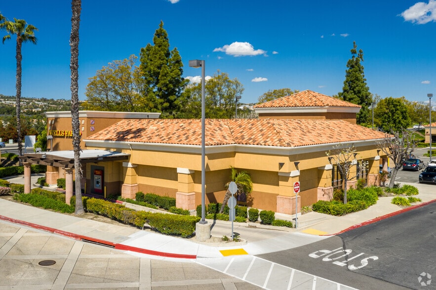 More Photos Of 27000-27470 Alicia Pky, Laguna Niguel Unknown For Lease