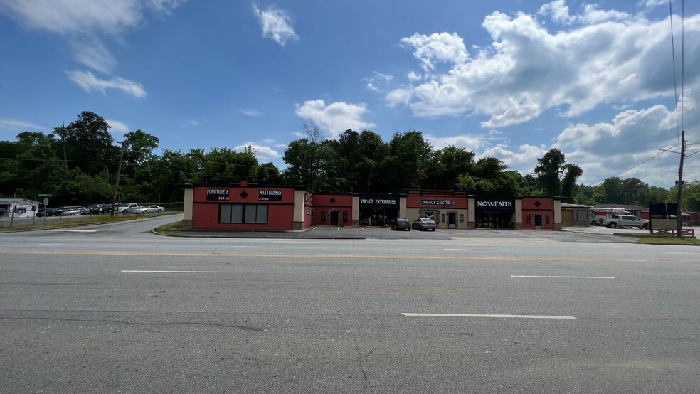 Primary Photo Of 1929 Crawford Rd, Phenix City Freestanding For Sale