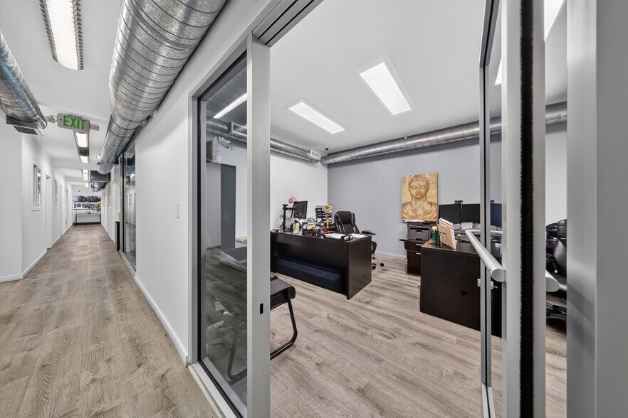 More Photos Of 20847 Sherman Way, Canoga Park Office For Sale