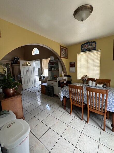 More Photos Of 4901 S Normandie Ave, Los Angeles Apartments For Sale