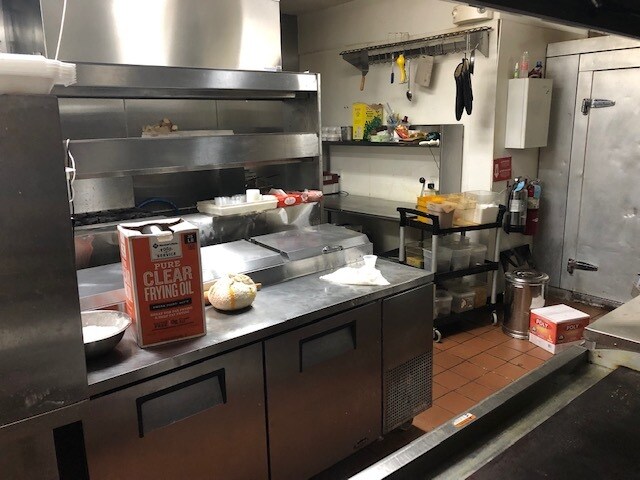 More Photos Of 3716 6th St, Harrisburg Restaurant For Sale