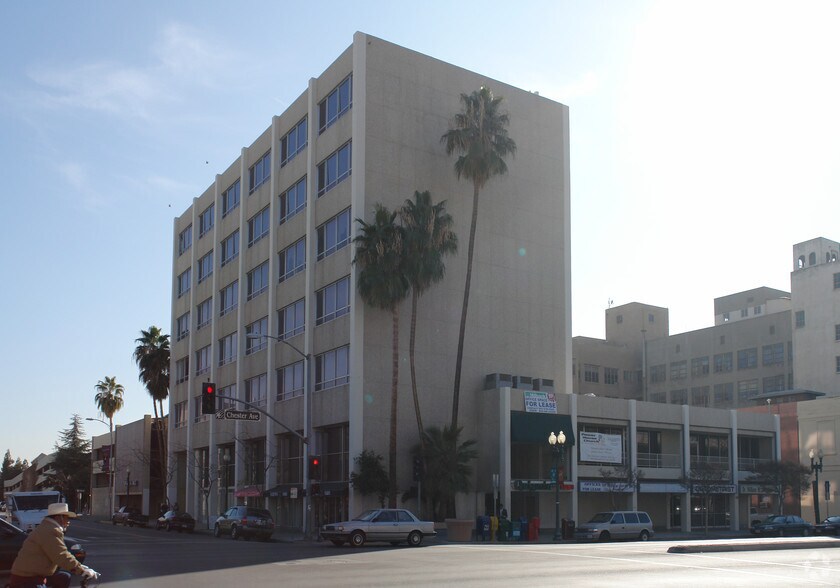 Primary Photo Of 1415 18th St, Bakersfield Loft Creative Space For Lease