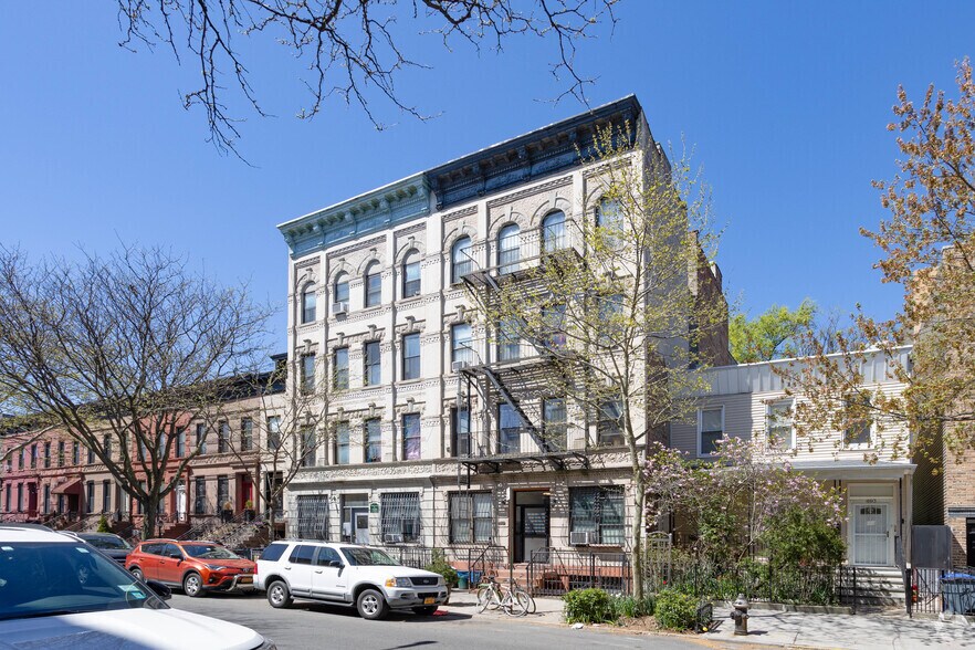 Primary Photo Of 685 Jefferson Ave, Brooklyn Apartments For Sale