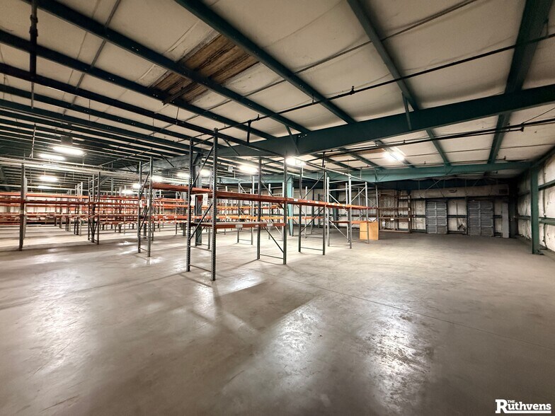 More Photos Of 3310 Reynolds Rd, Lakeland Warehouse For Sale