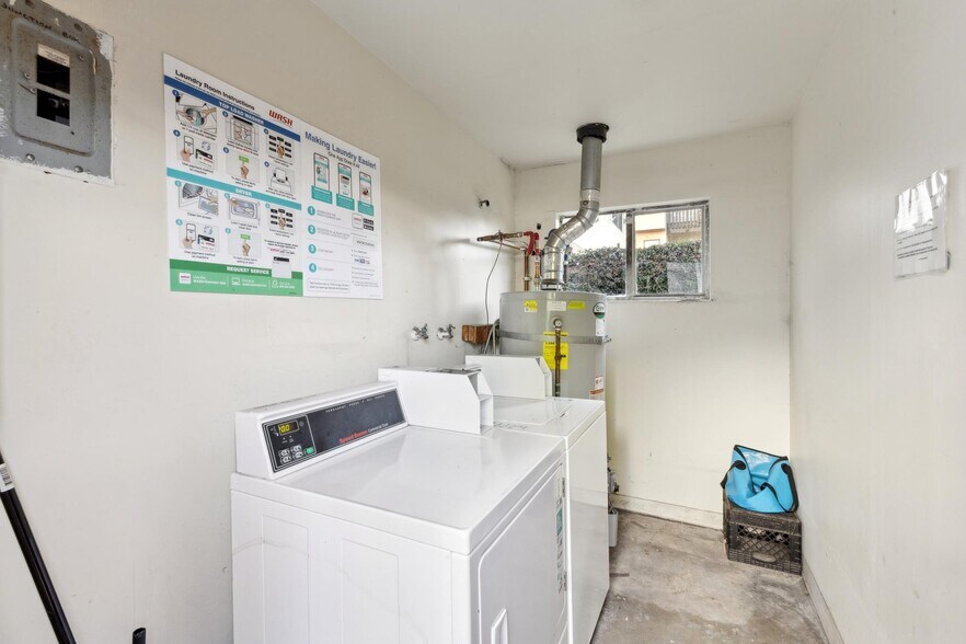 More Photos Of 6563 Shattuck Ave, Oakland Apartments For Sale