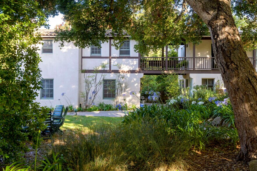 More Photos Of 249 Lambert Rd, Carpinteria Specialty For Sale