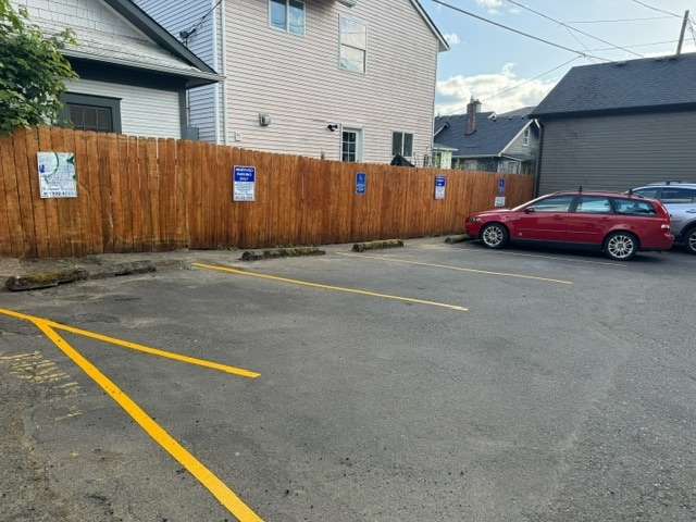 More Photos Of 1934 NE Broadway St, Portland Medical For Sale