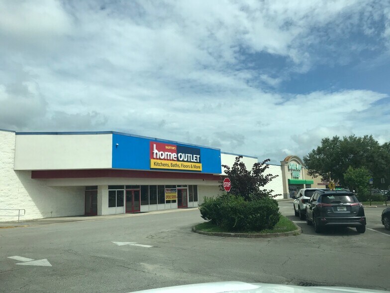 More Photos Of Capital Circle Southeast, Tallahassee Land For Lease