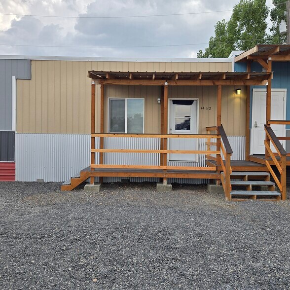 More Photos Of 1314 W Pierce St, Burns Trailer Camper Park For Sale