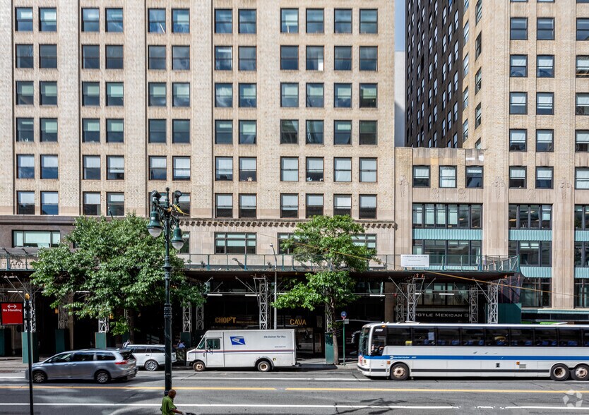 More Photos Of 11 W 42nd St, New York Office For Lease