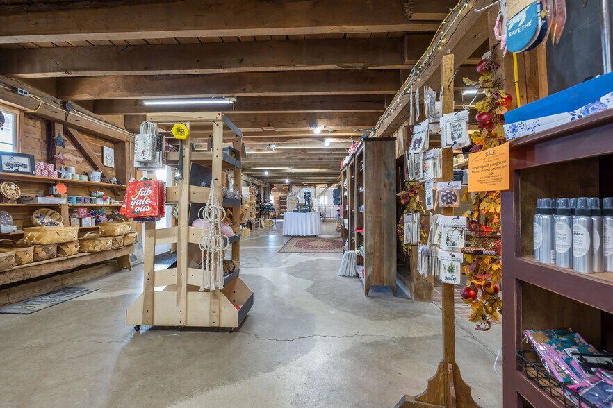 More Photos Of 8724 US Highway 68 N, West Liberty General Retail For Sale