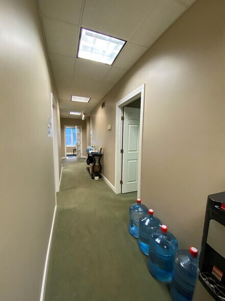 More Photos Of 131-137 Keveling Dr, Saline Medical For Sale