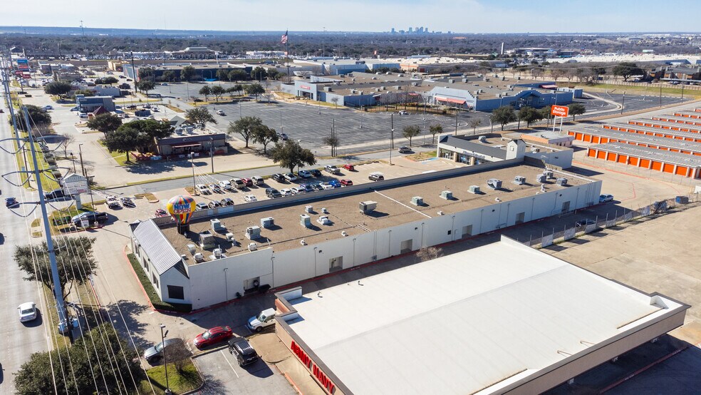 More Photos Of 6455 Hilltop Dr, North Richland Hills Unknown For Lease