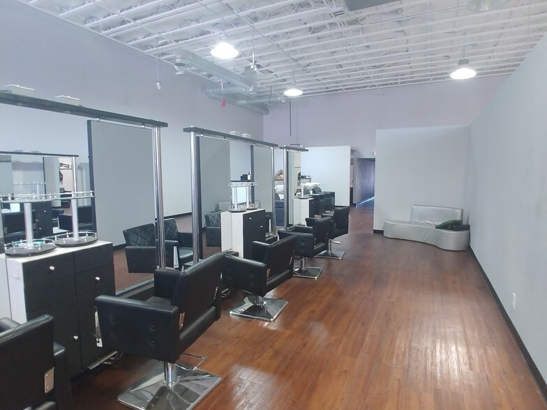 More Photos Of 2965 S Maryland Pky, Las Vegas General Retail For Lease