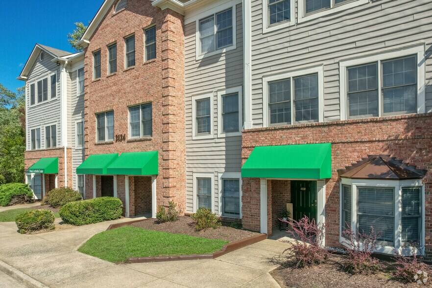 More Photos Of 2124 Richmond Hwy, Stafford Unknown For Lease