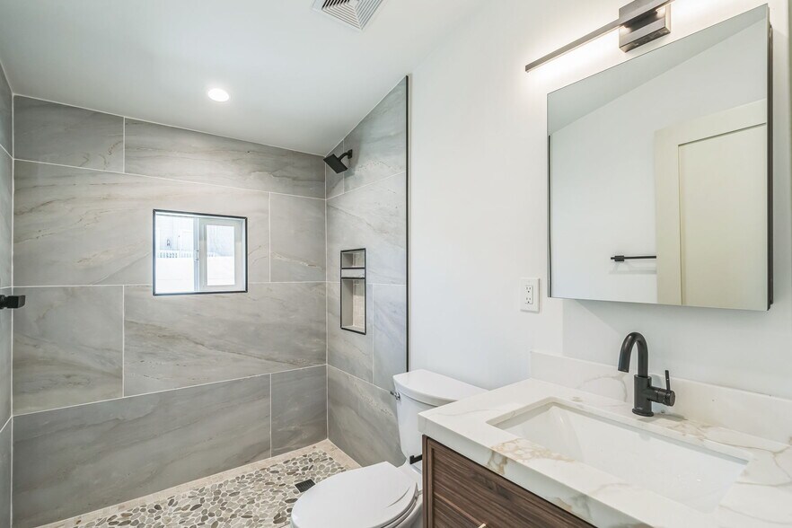 More Photos Of 937 Las Juntas St, Martinez Apartments For Sale