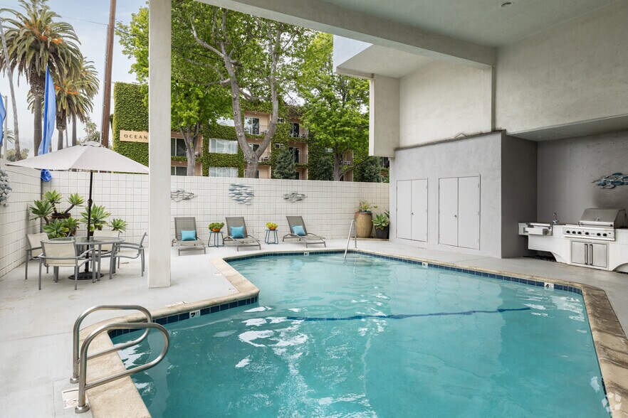 More Photos Of 901 Ocean Ave, Santa Monica Apartments For Sale