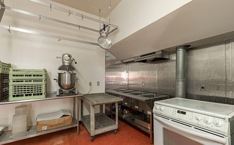 More Photos Of 3305 Parental Home Rd, Jacksonville Storefront Retail Office For Sale