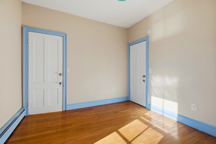 More Photos Of 238 Grand St, Newburgh Apartments For Sale