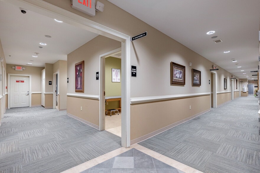 More Photos Of 1500 Langford Dr, Watkinsville Medical For Sale