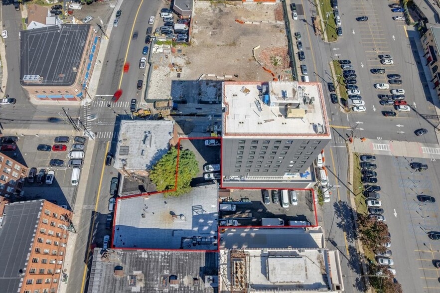 More Photos Of 22 Broad St, Port Chester Warehouse For Sale